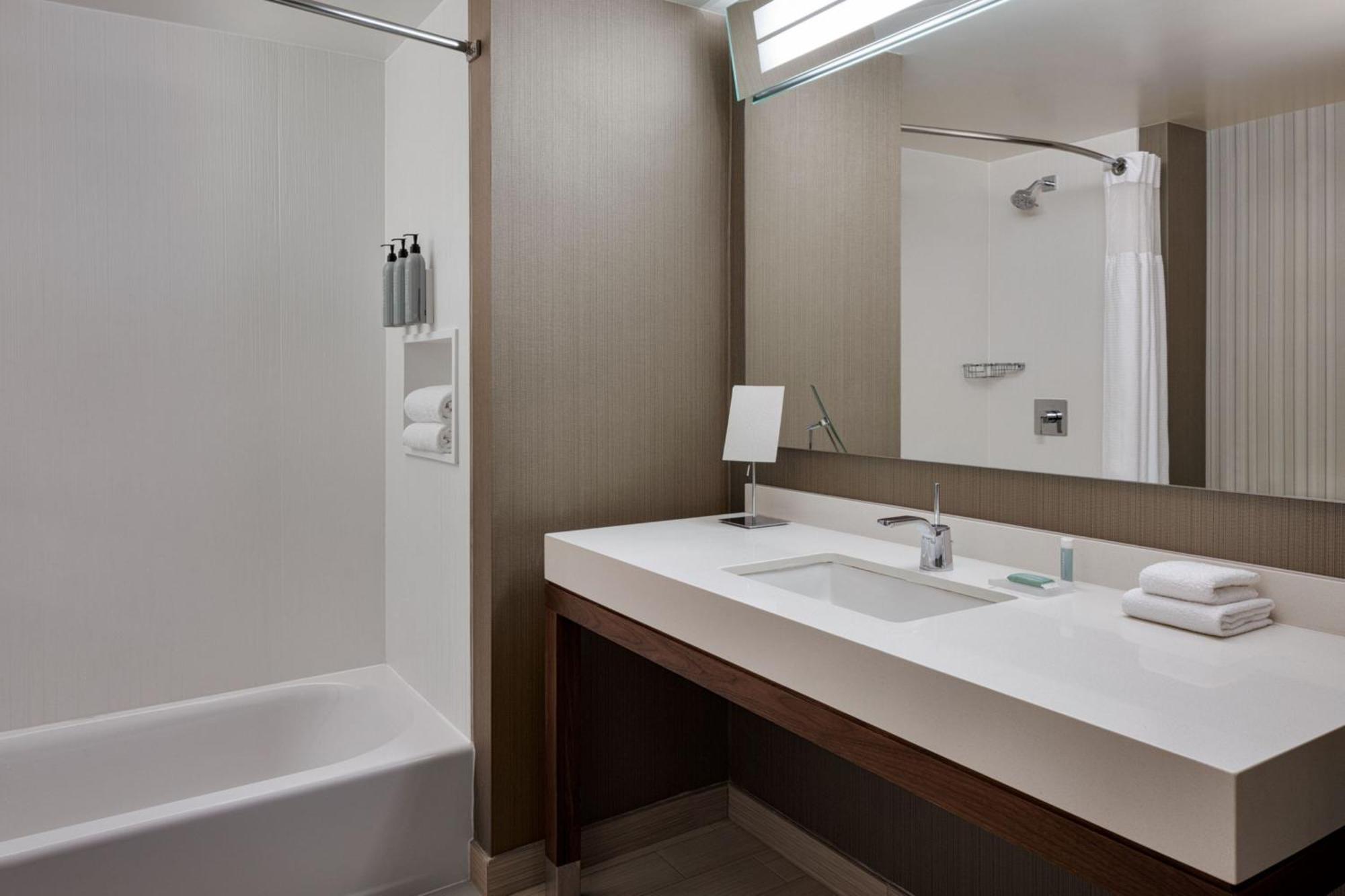 Courtyard By Marriott Prince George Zewnętrze zdjęcie