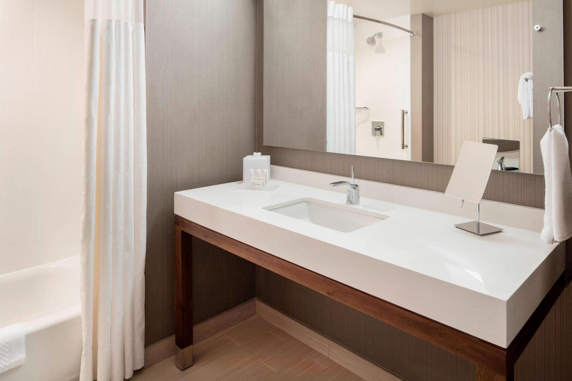 Courtyard By Marriott Prince George Zewnętrze zdjęcie